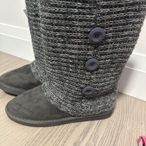 Ardene Knit Boots Size 9